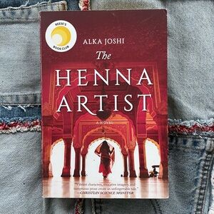 The Henna Artist Book by Alka joshi - softcover fiction books